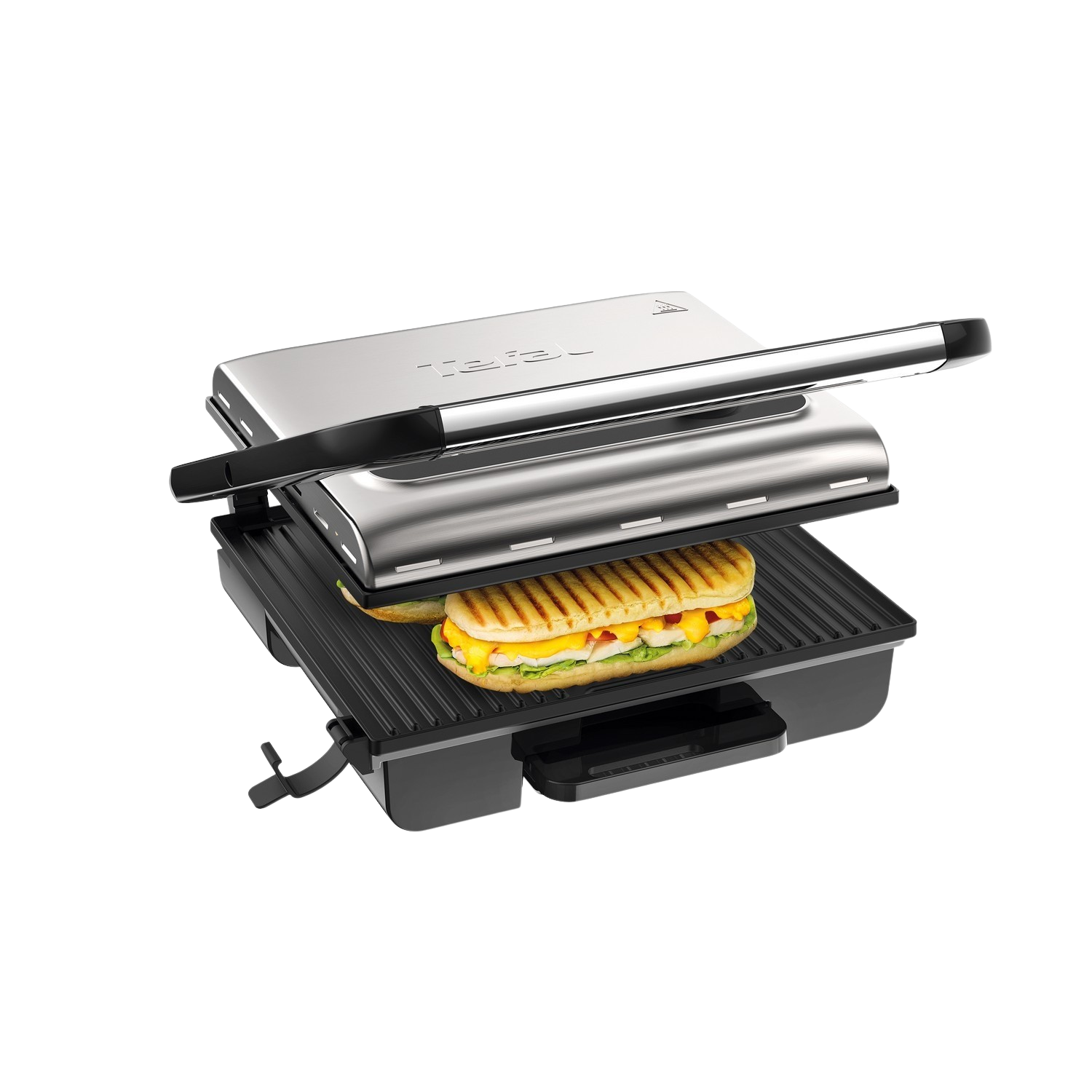 Un appareil à sandwich avec un sandwich à l'intérieur, ouvert et prêt à griller.