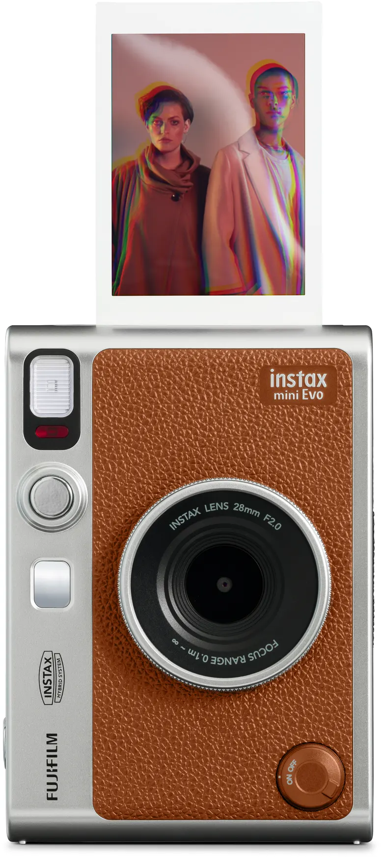 Appareil photo instantané argenté et marron avec photo dessus, sur fond blanc.