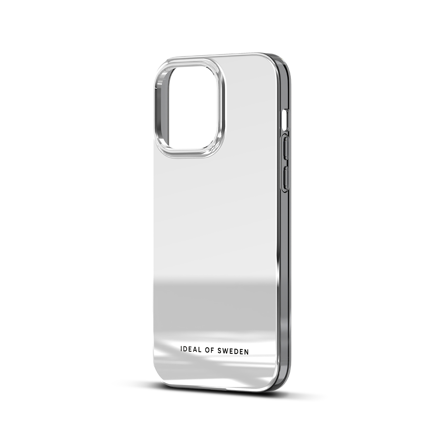 Une coque de téléphone argentée avec les mots "IDEAL OF SWEDEN" en bas.