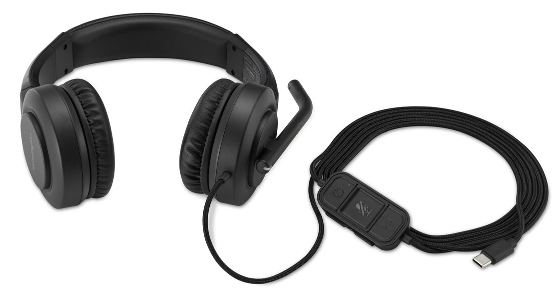 Fekete fejhallgató mikrofonnal és in-line vezérlőkkel, USB-C kábellel.