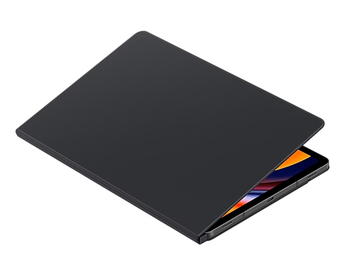 Tableta negra con funda, vista en ángulo. Tableta dentro de la funda, pantalla hacia arriba.