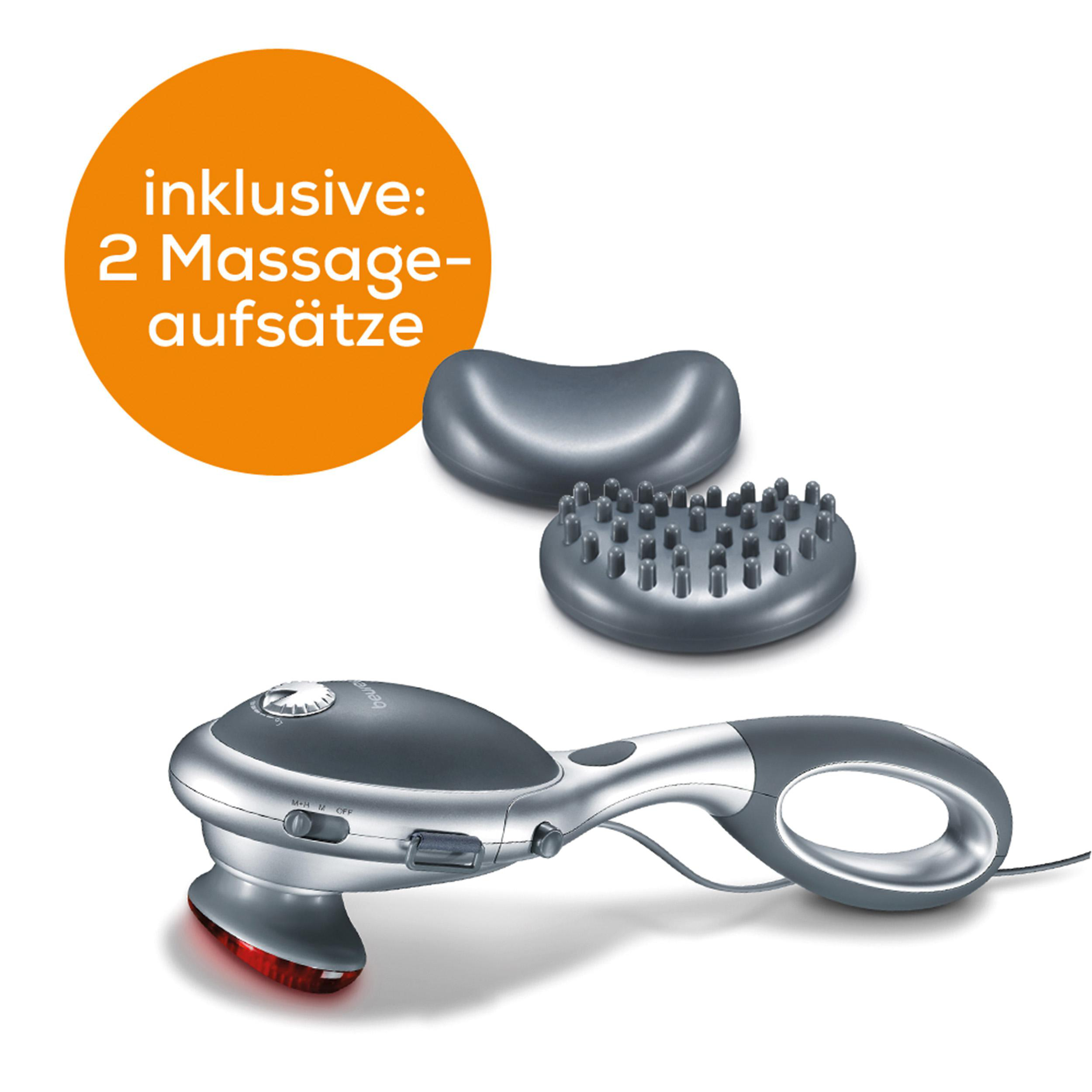 Silber-graues Massagegerät mit zwei Aufsätzen auf weißem Hintergrund. Ein orangefarbener Kreis mit Text.