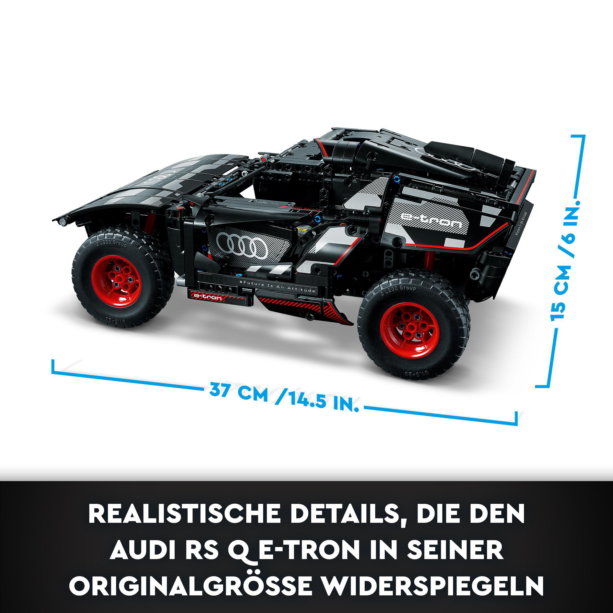 LEGO Technic Audi RS Q e-tron Modell, schwarz mit roten Rädern.