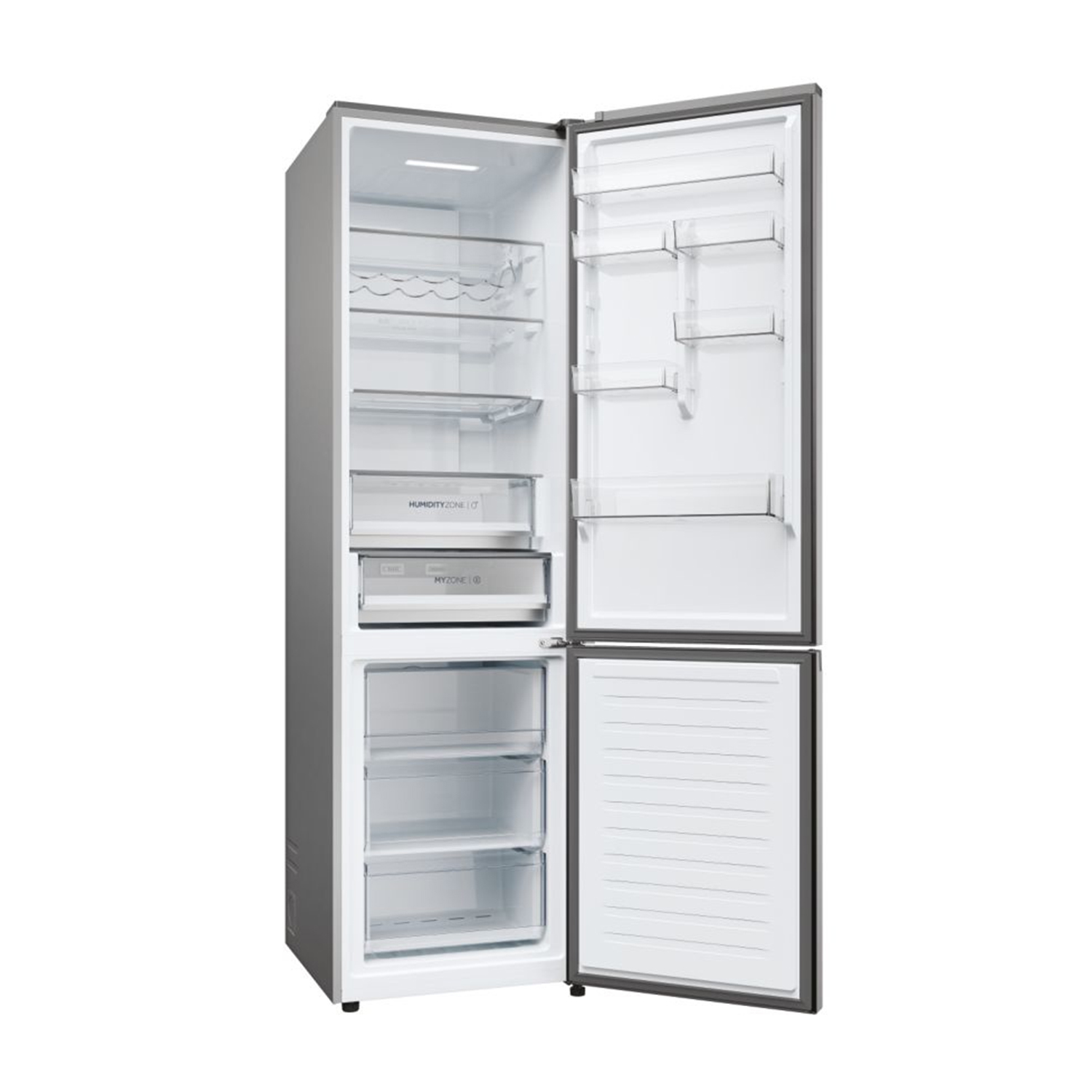 Un frigorifero con due ante aperte. La porta superiore ha dei ripiani. La porta inferiore ha dei cassetti.