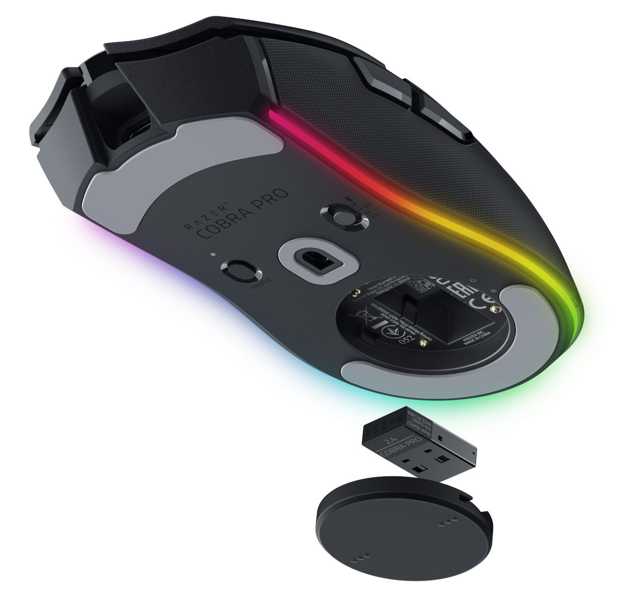Czarna mysz Razer z podświetleniem RGB. Widoczny jest również odbiornik bezprzewodowy i podstawa ładująca.