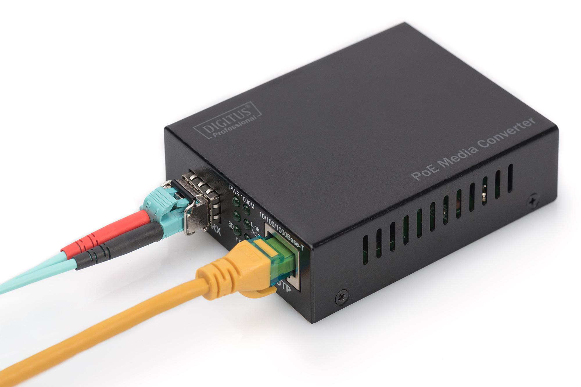DIGITUS DN-82140 Gigabit Ethernet PoE+ Medienkonverter, Schwarz