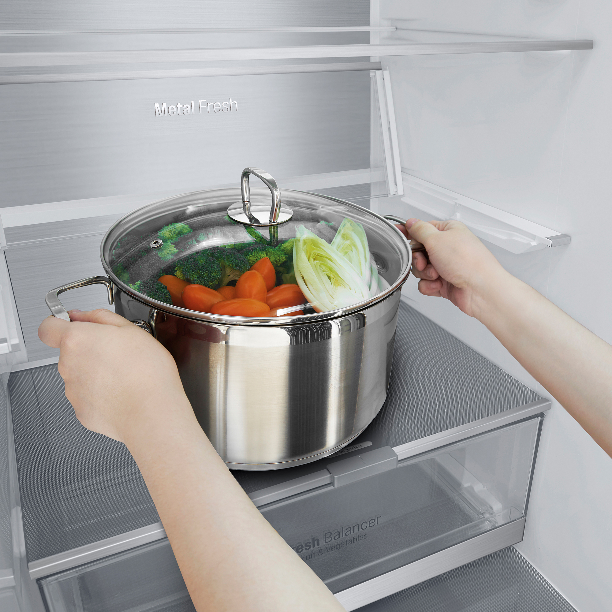 Frigorífico combi - LG GBB92MBACP, No Frost, 203 cm, 384 l,  Door Cooling™, ThinQ™, Inox