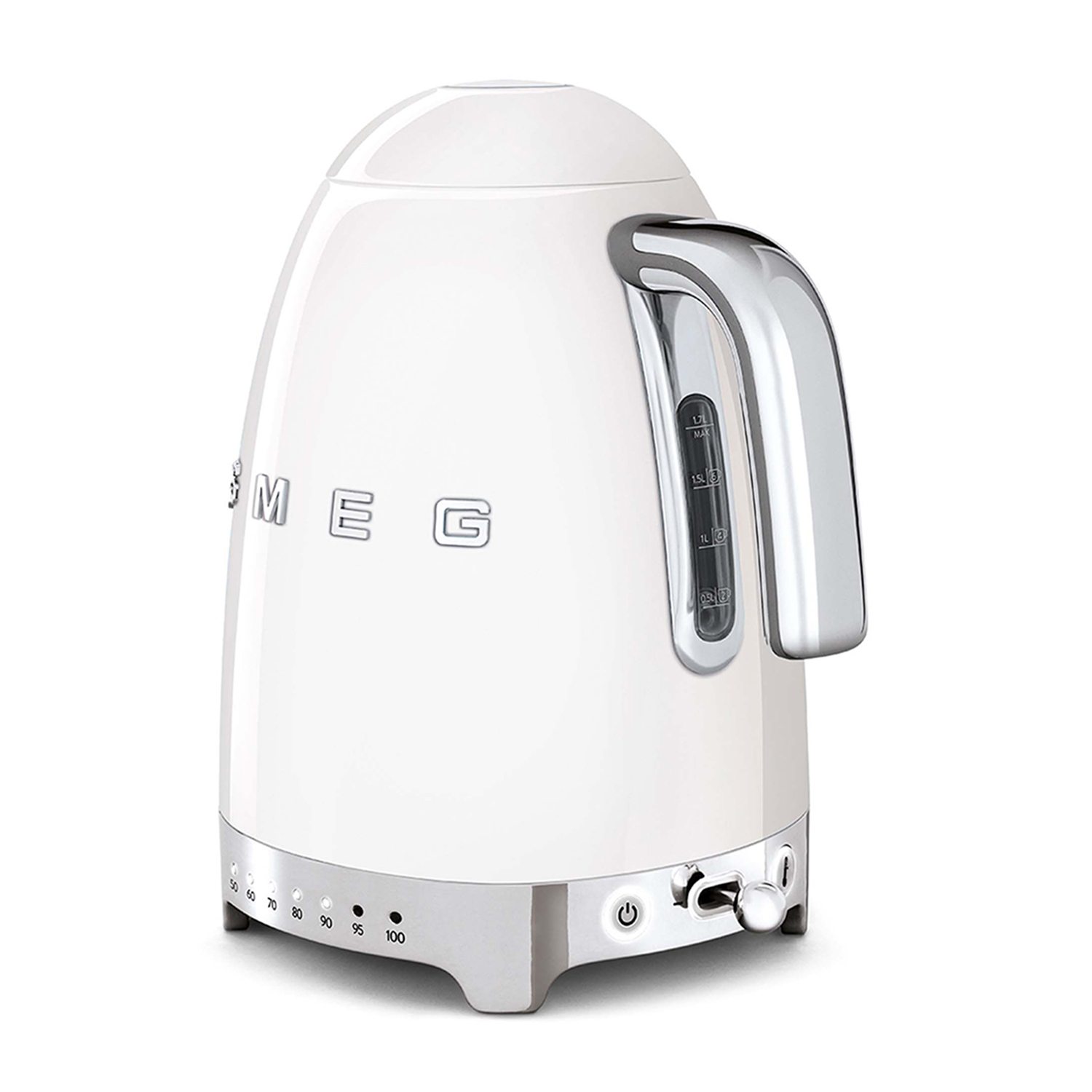 Un bollitore elettrico Smeg bianco con manico cromato e indicatore del livello dell'acqua.