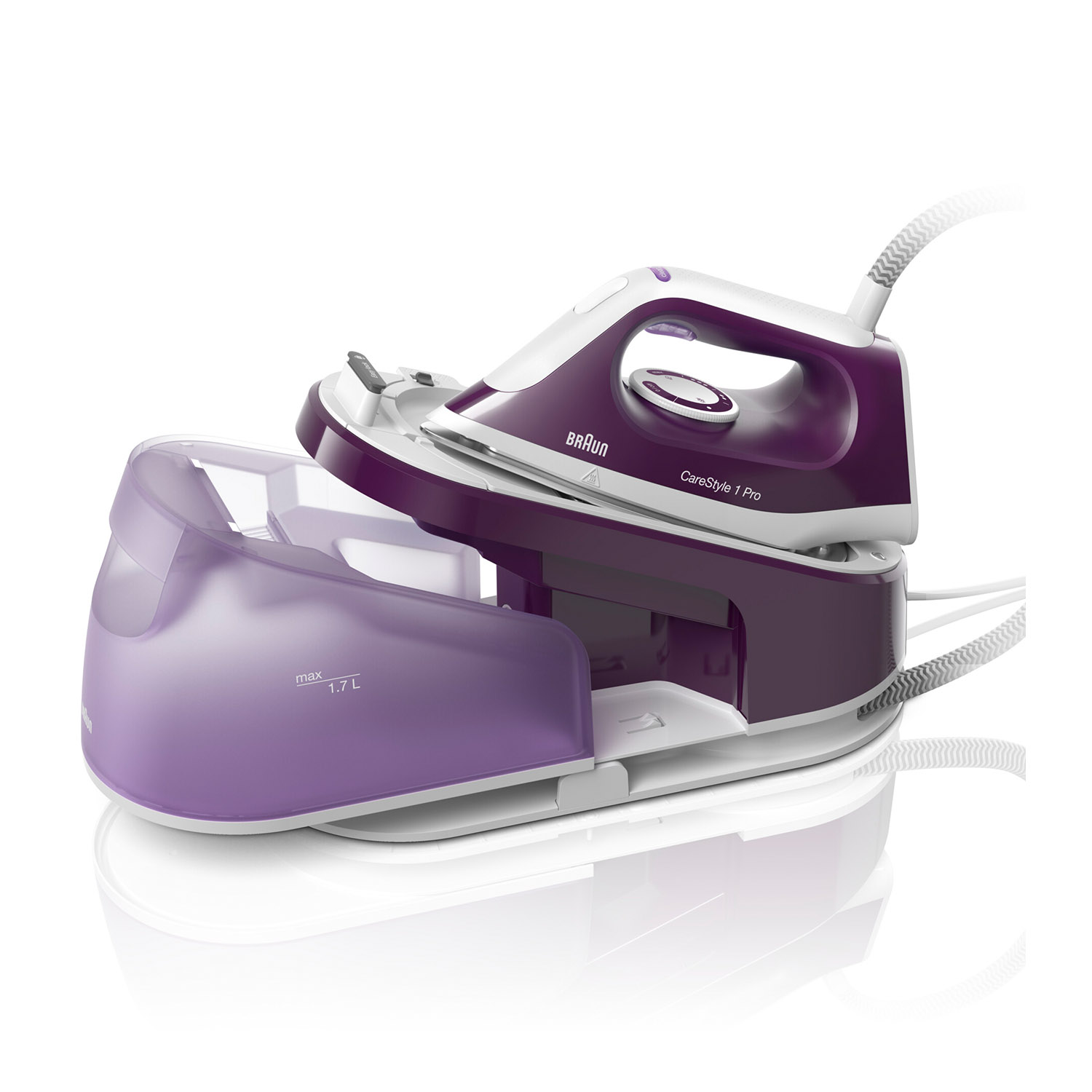 Ferro da stiro viola e bianco con serbatoio dell'acqua, su superficie bianca.