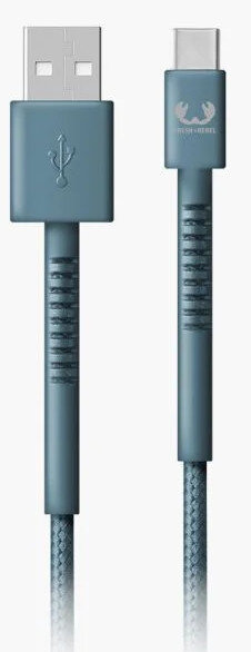 Niebieski kabel USB-C z markowymi złączami i teksturowanym korpusem kabla.