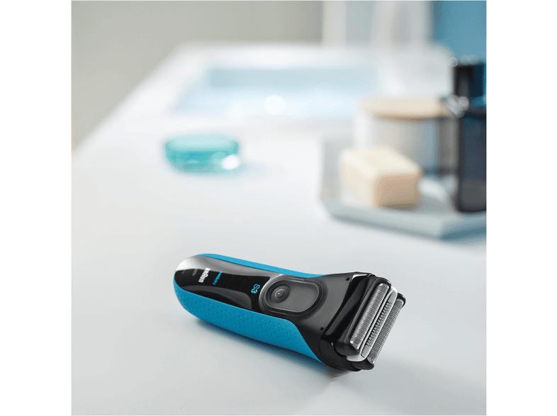 Braun Series 3 ProSkin 3020 Rasoio Elettrico CA/Batteria Nero