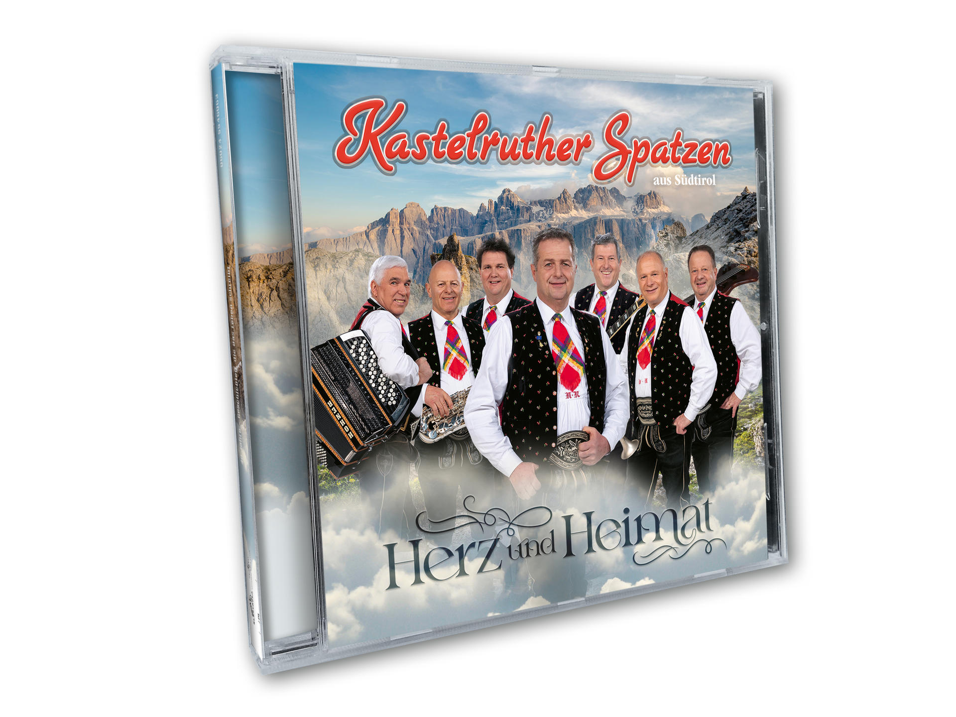 CD-Cover der Band Kastelruther Spatzen mit Gruppenfoto und Titel über einem malerischen Himmel.