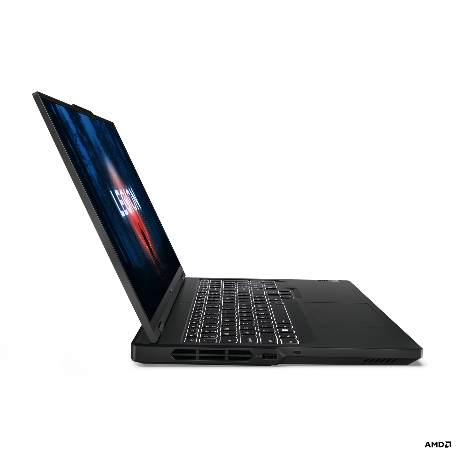 Zwarte Lenovo laptop op zwarte achtergrond. Scherm toont Legion logo.
