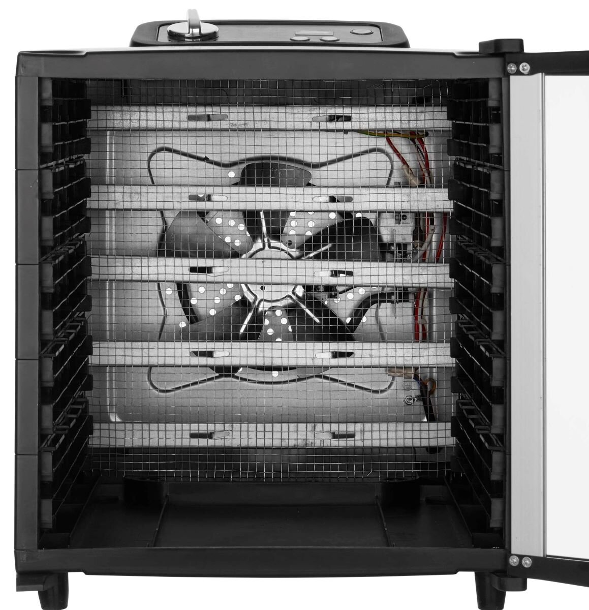 Otwarta suszarka do żywności. Wiele półek z wentylatorem i elementami grzejnymi w środku.