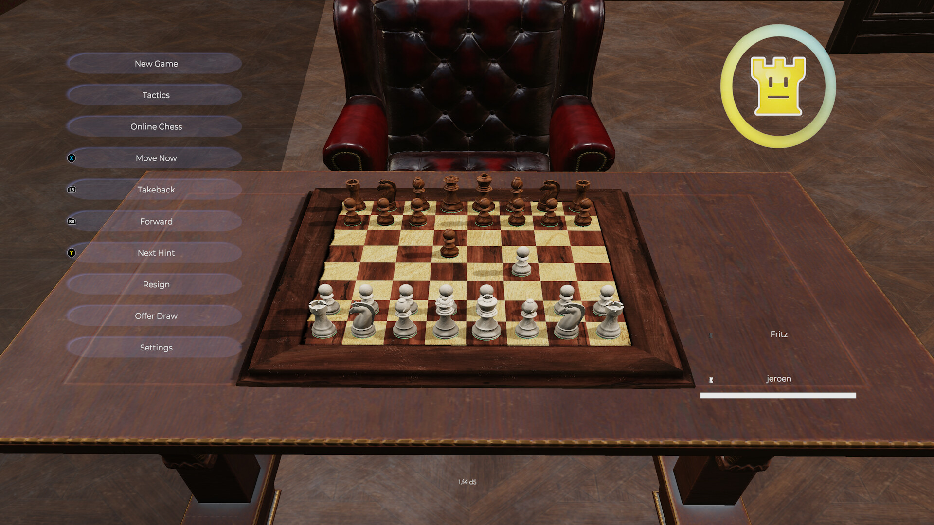 Jeu d'échecs sur un échiquier en bois, avec des options de menu à gauche et un logo d'échecs.