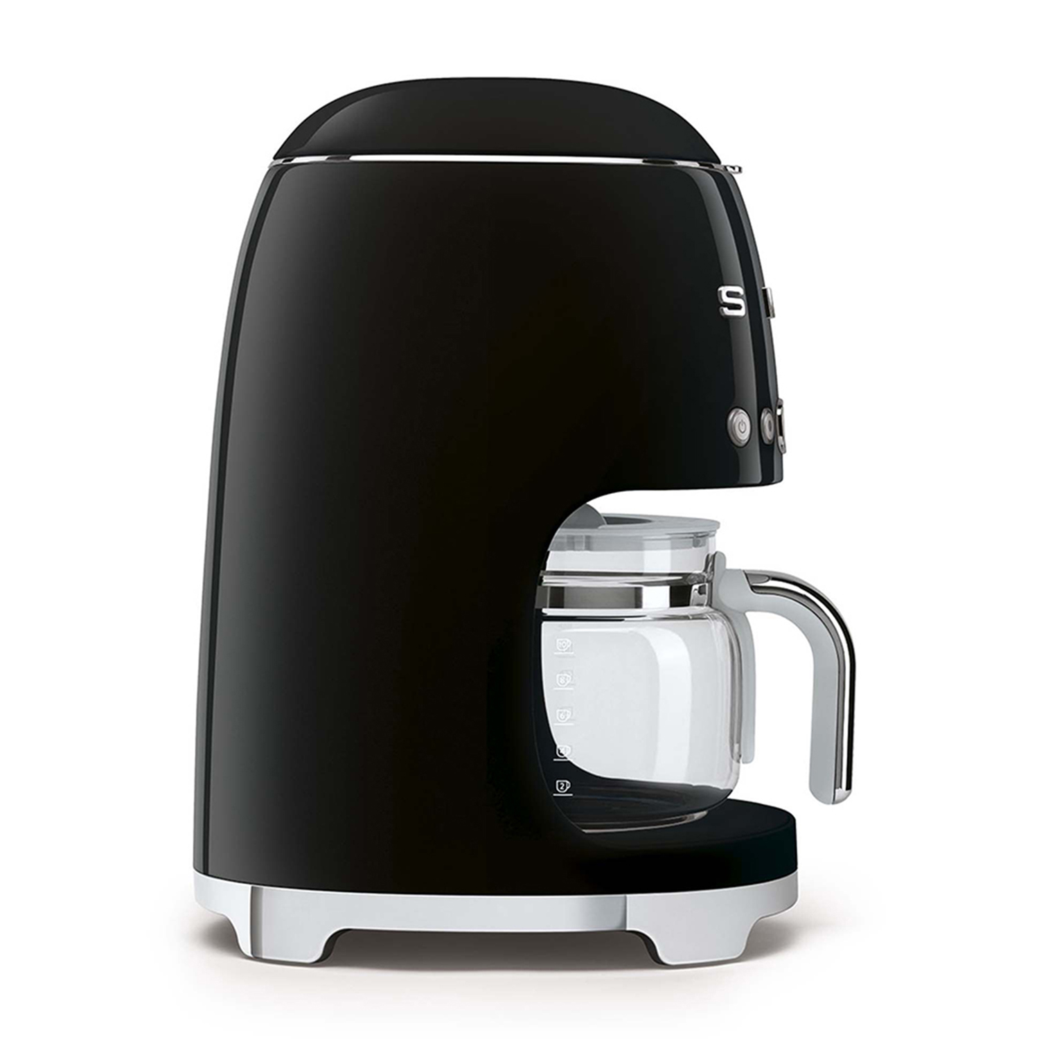Una caffettiera nera con una caraffa di vetro, finiture cromate e un design aerodinamico.