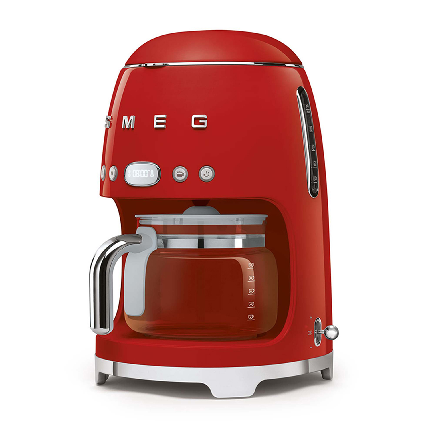 Una macchina da caffè SMEG rossa con una caraffa di vetro e un display digitale.