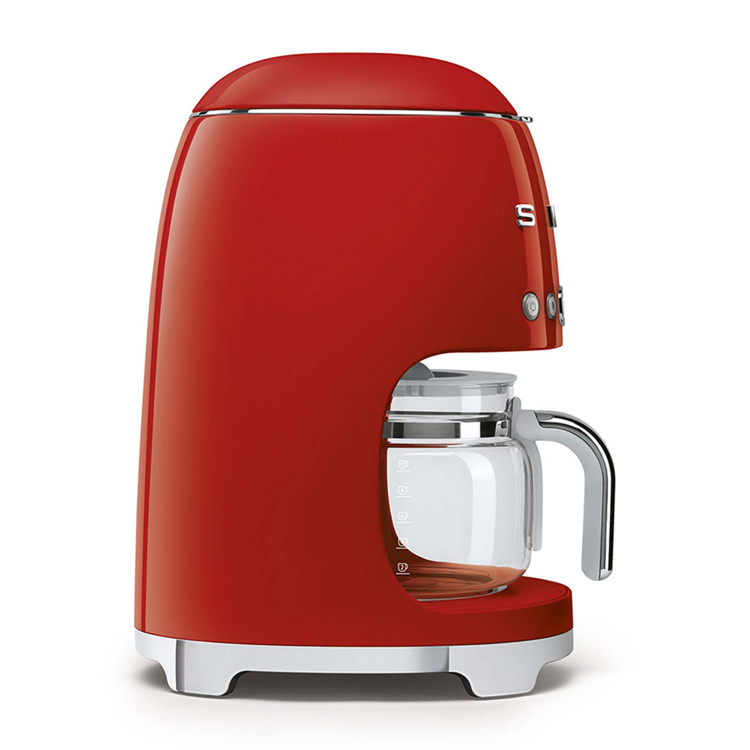 Caffettiera Smeg rossa con caraffa in vetro. Il design è retrò con accenti argentati.