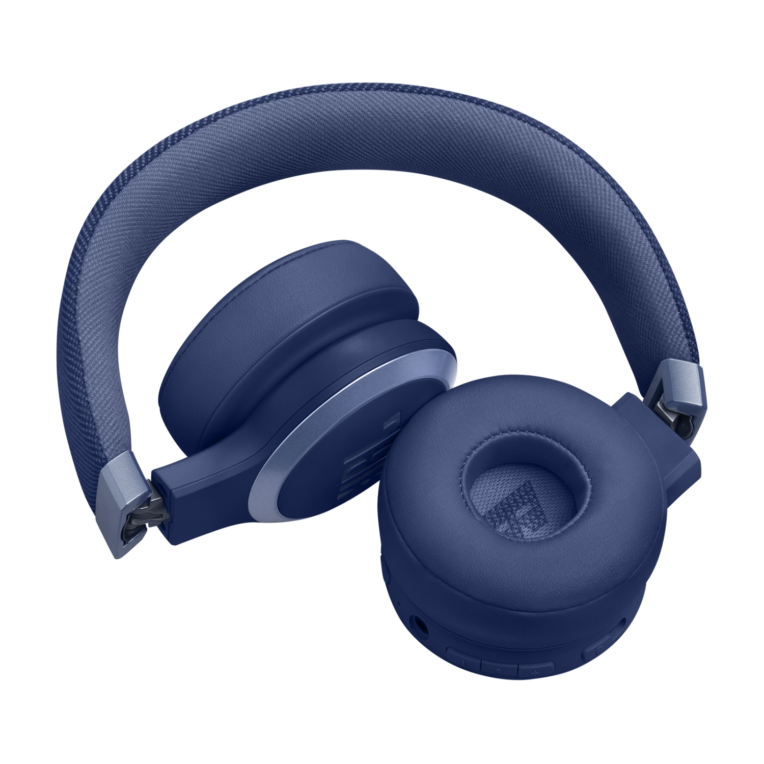 Blauwe JBL koptelefoon opgevouwen, met JBL logo op de oorschelpen.