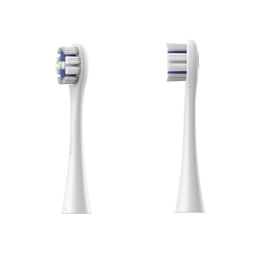 Dwie białe główki szczoteczki do zębów Oclean. Jedna to widok z boku, a druga z przodu.