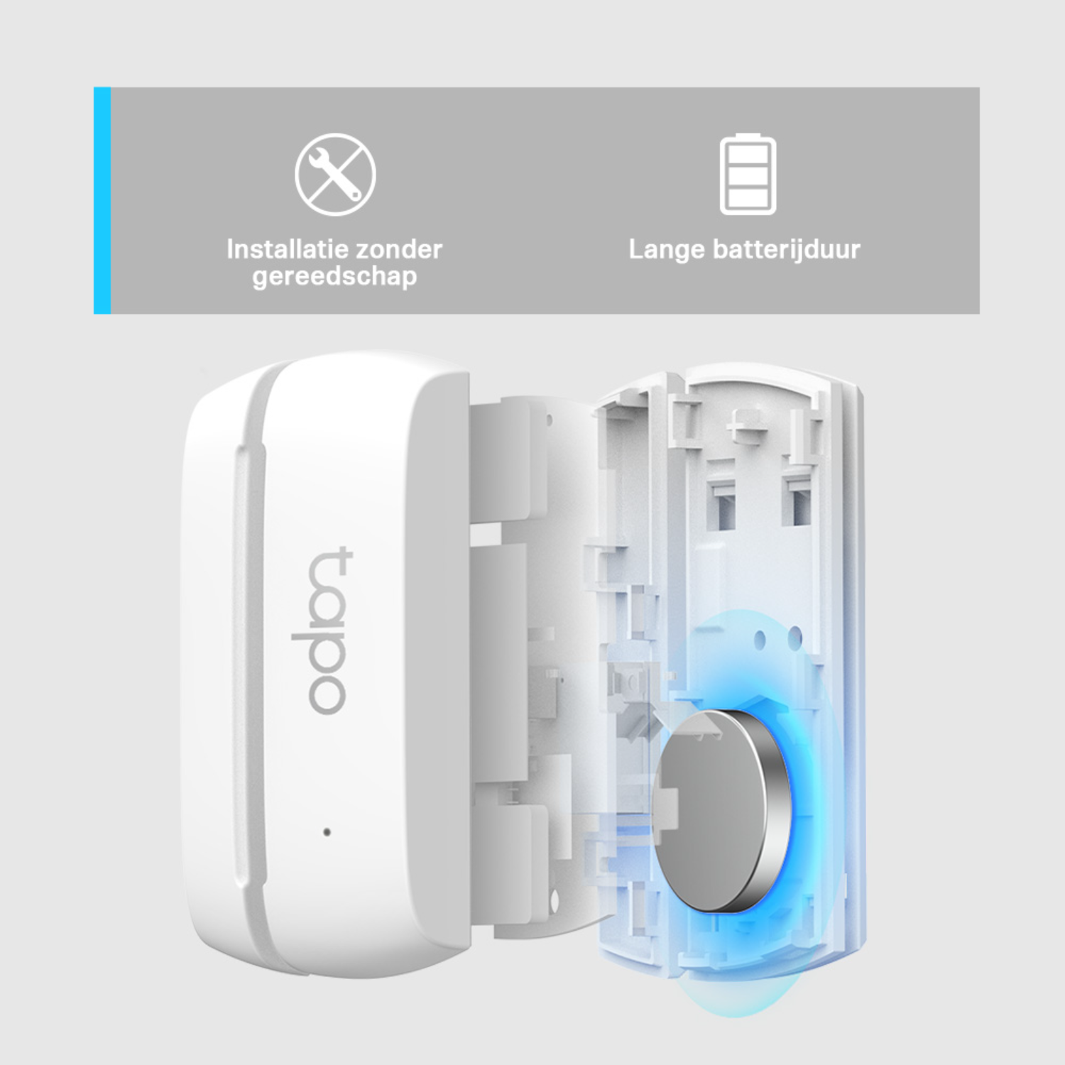 Een ontplofte weergave van een wit slim sensorapparaat, met interne componenten en een batterij.