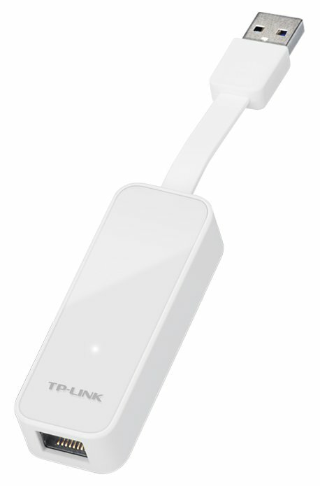 Biały adapter USB-Ethernet z logo TP-Link, złączem USB i portem Ethernet.