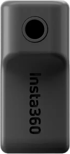 Zwarte Insta360 camera-opzet. Cilindervorm met een gat bovenop. Insta360-tekst verticaal op de behuizing.