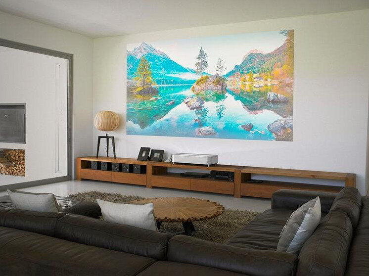 Projektor EPSON EH-LS800W + ekran projekcyjny ALR 100'' ELPSC35