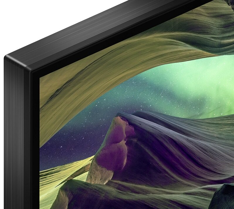 Zbliżenie rogu ekranu telewizora z krajobrazem kanionu.