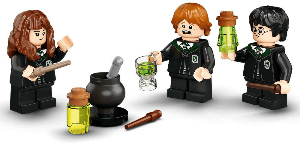 Klocki LEGO Harry Potter - Hogwart: pomyłka z eliksirem wielosokowym 76386