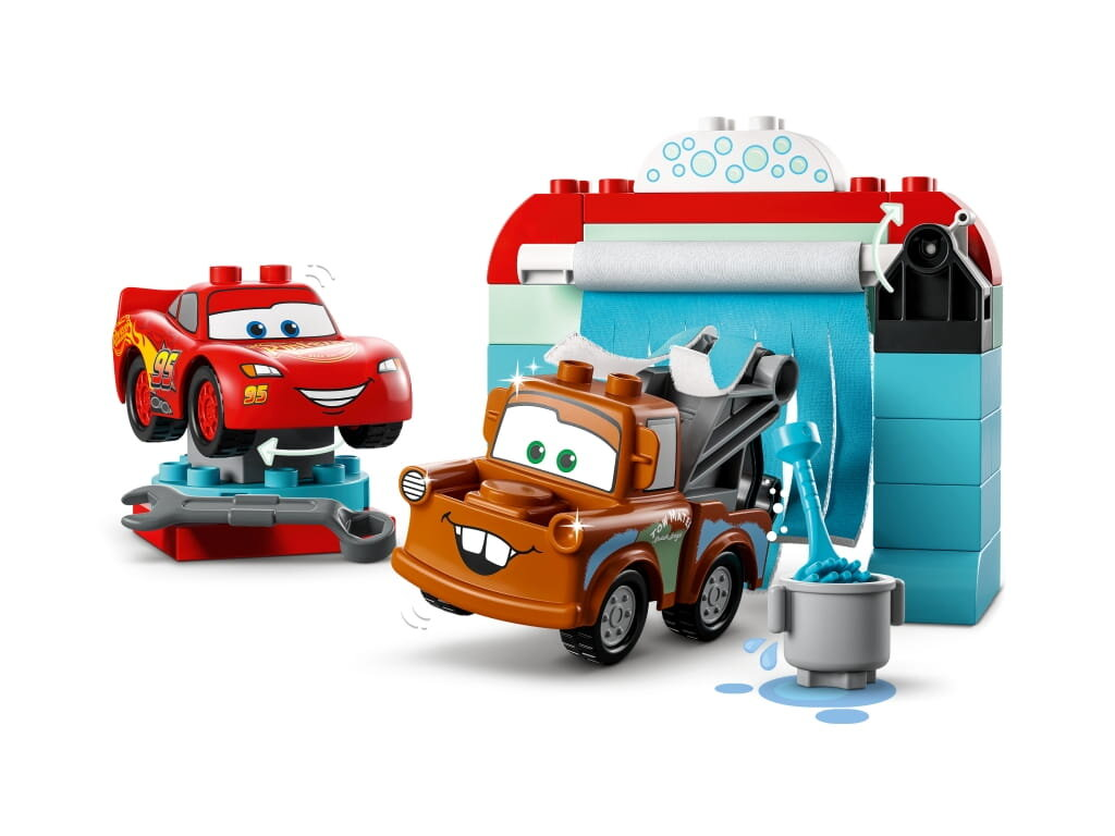 Klocki LEGO DUPLO Disney and Pixar’s Cars Zygzak McQueen i Złomek – myjnia (10996)