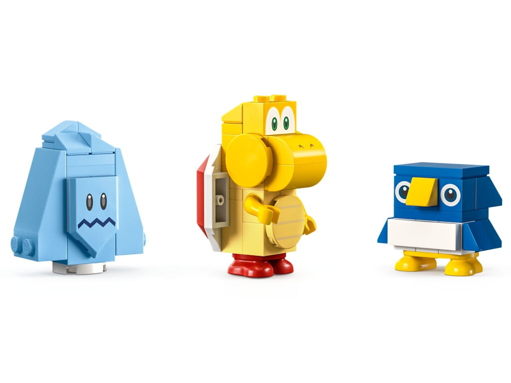Trzy figurki Lego: niebieska postać lodu, żółty Koopa Troopa i niebieski pingwin. Wszystkie na białym tle.