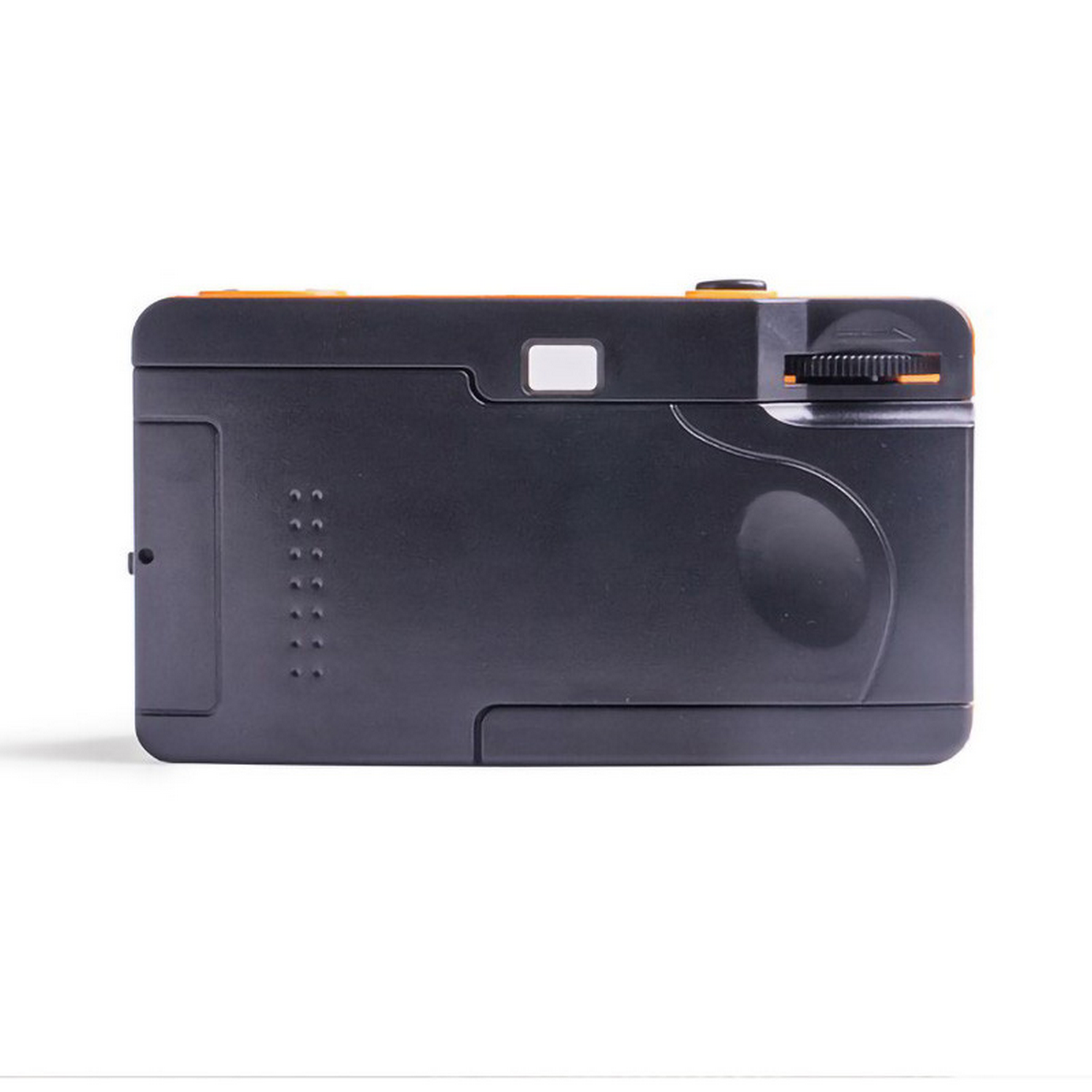 Zwarte camera met oranje bovenkant, witte vierkante knop en een witte achtergrond.