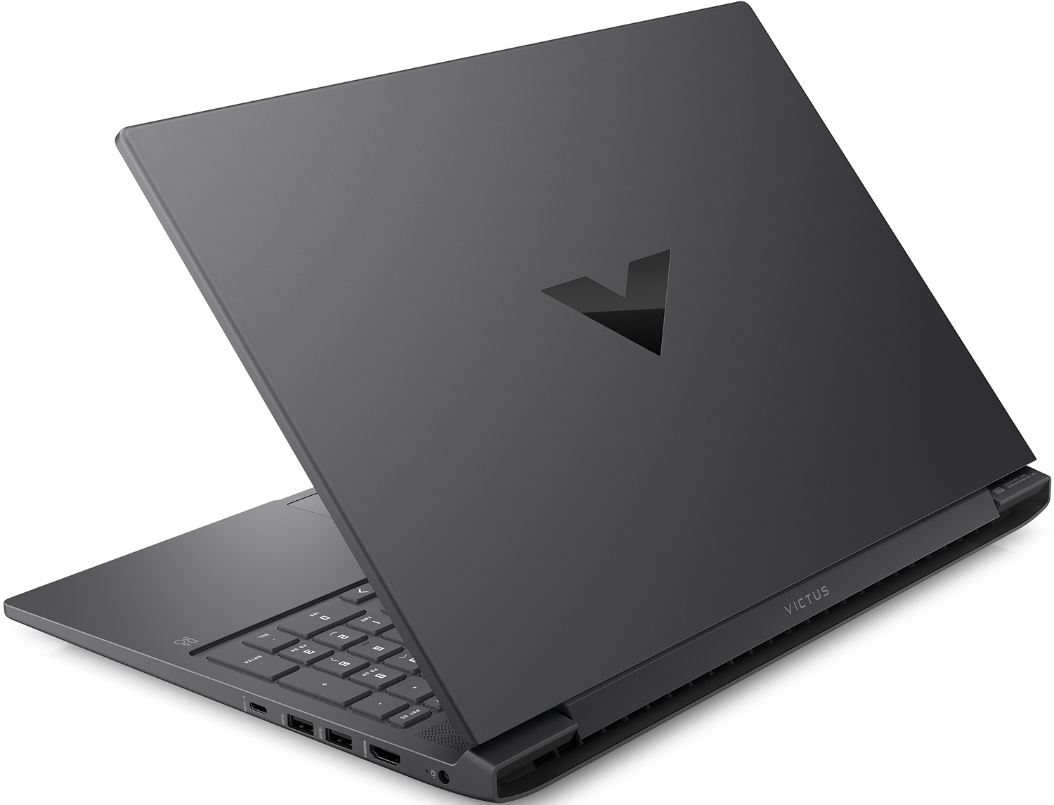 Un ordinateur portable gris foncé est légèrement ouvert. Le couvercle porte un logo en forme de V. Le clavier est visible, et l'ordinateur portable est sur une surface blanche.