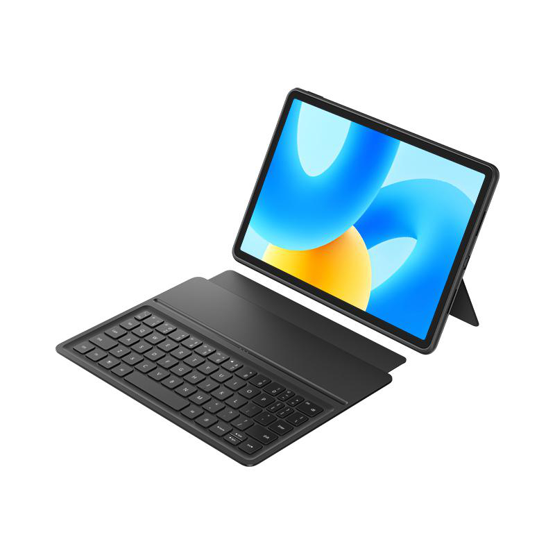 Ein Tablet mit Tastaturhülle, auf einer weißen Oberfläche eingerichtet. Der Bildschirm zeigt ein gelb-oranges Bild.