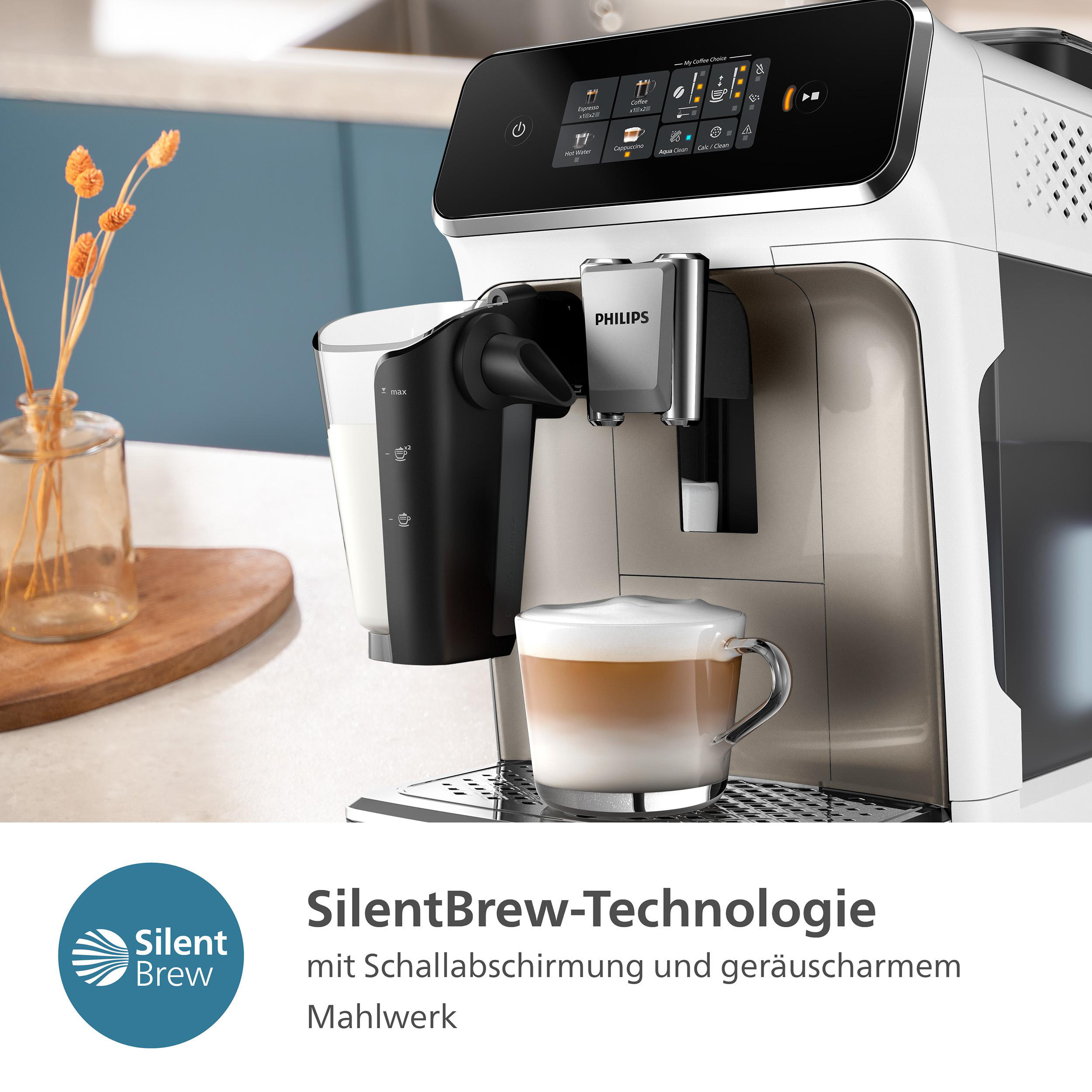 Eine Philips Kaffeemaschine mit Latte Macchiato und Text 'SilentBrew-Technologie'.