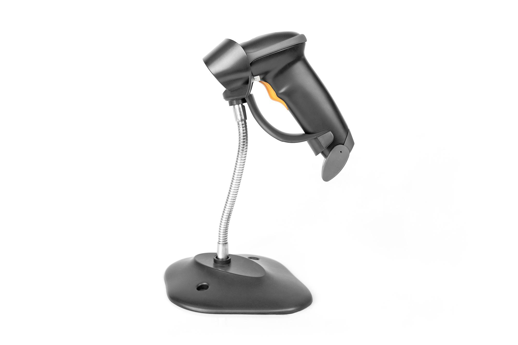 Ein schwarzer Barcodescanner auf einem Ständer. Der Scanner ist nach oben geneigt und einsatzbereit.