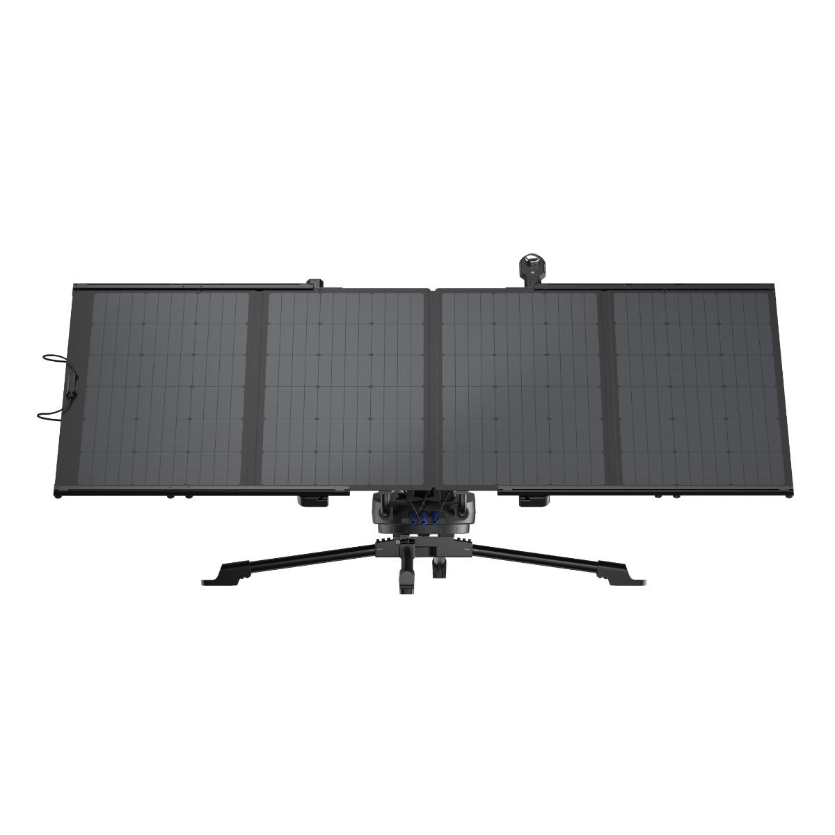 Draufsicht auf ein schwarzes Solarmodulfeld auf einem Ständer, mit schwarzer Basis und Stützbeinen.