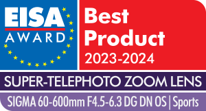 EISA-Auszeichnungslogo für ein Super-Teleobjektiv-Zoomobjektiv.