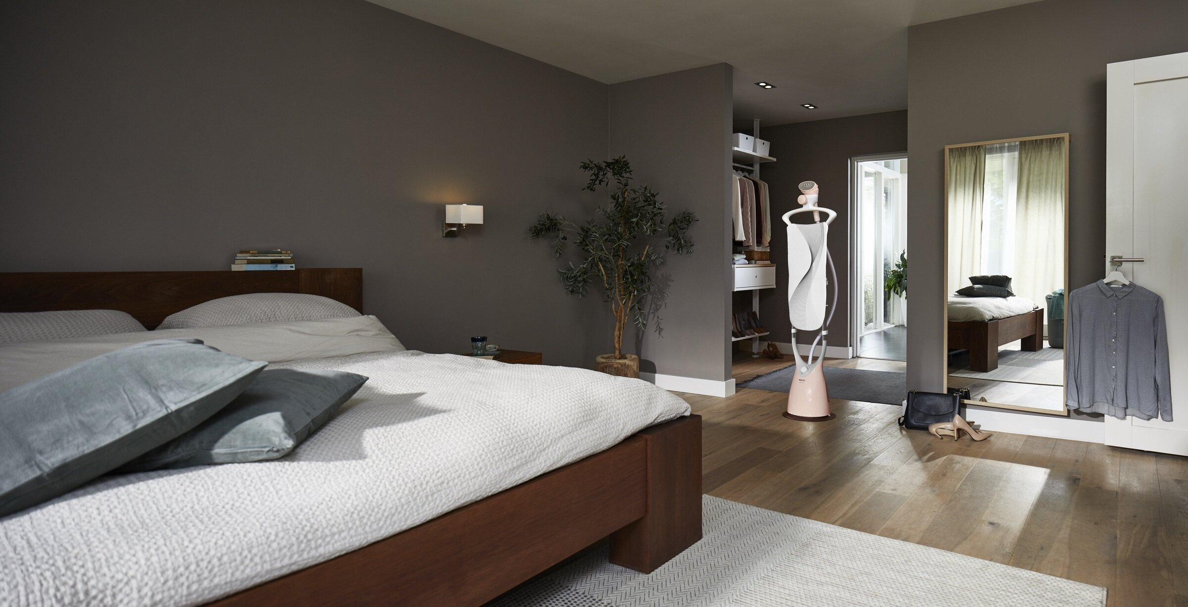 Parownica do ubrań PHILIPS Steamer ComfortTouch Advanced GC552/40