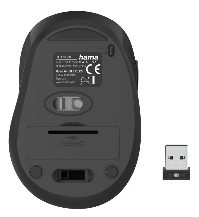 Egy fekete számítógépes egér alja, USB vevővel és címkével.