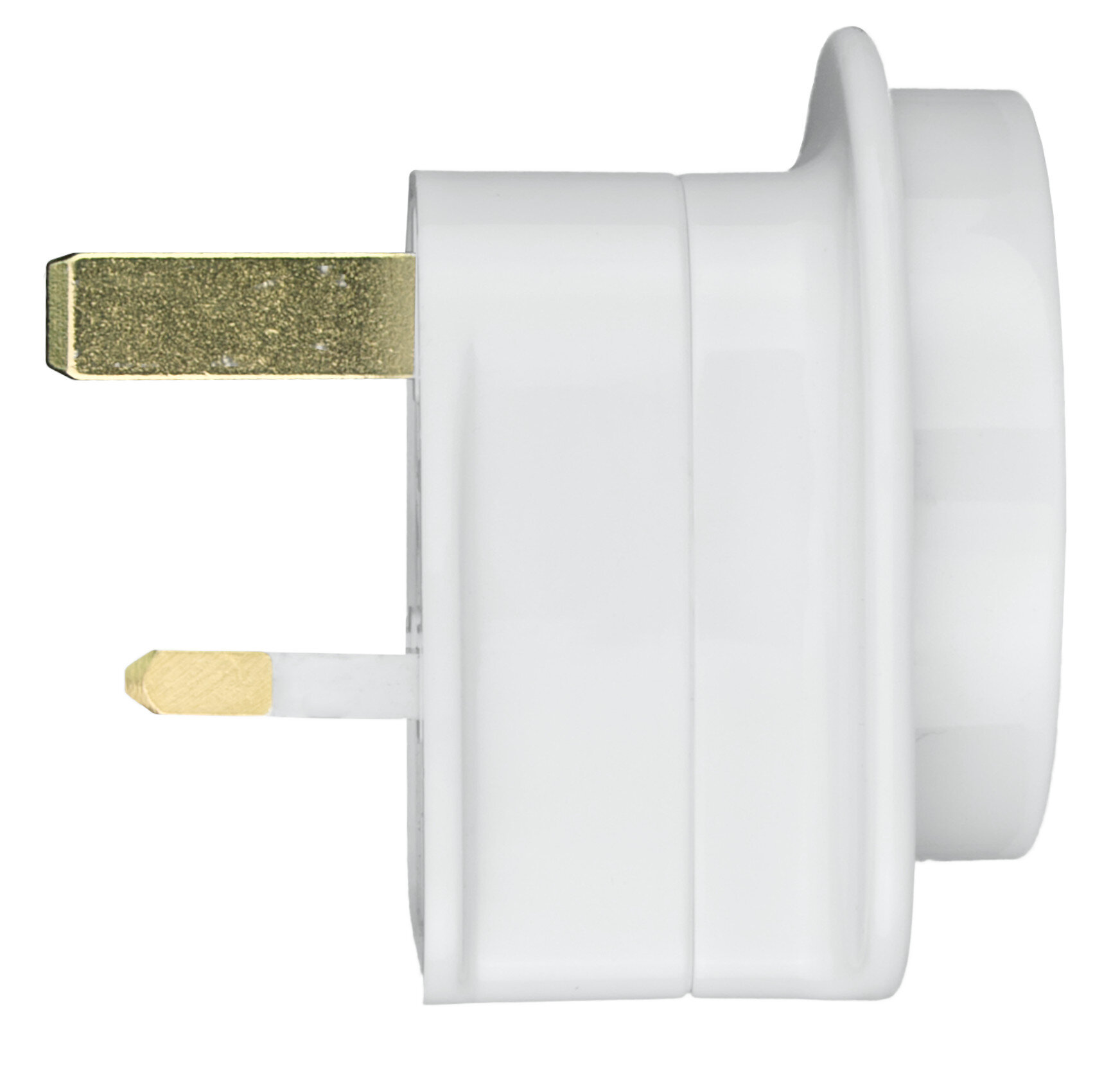 Biała przejściówka do wtyczki z pozłacanymi bolcami. Adapter ma prostokątny korpus.