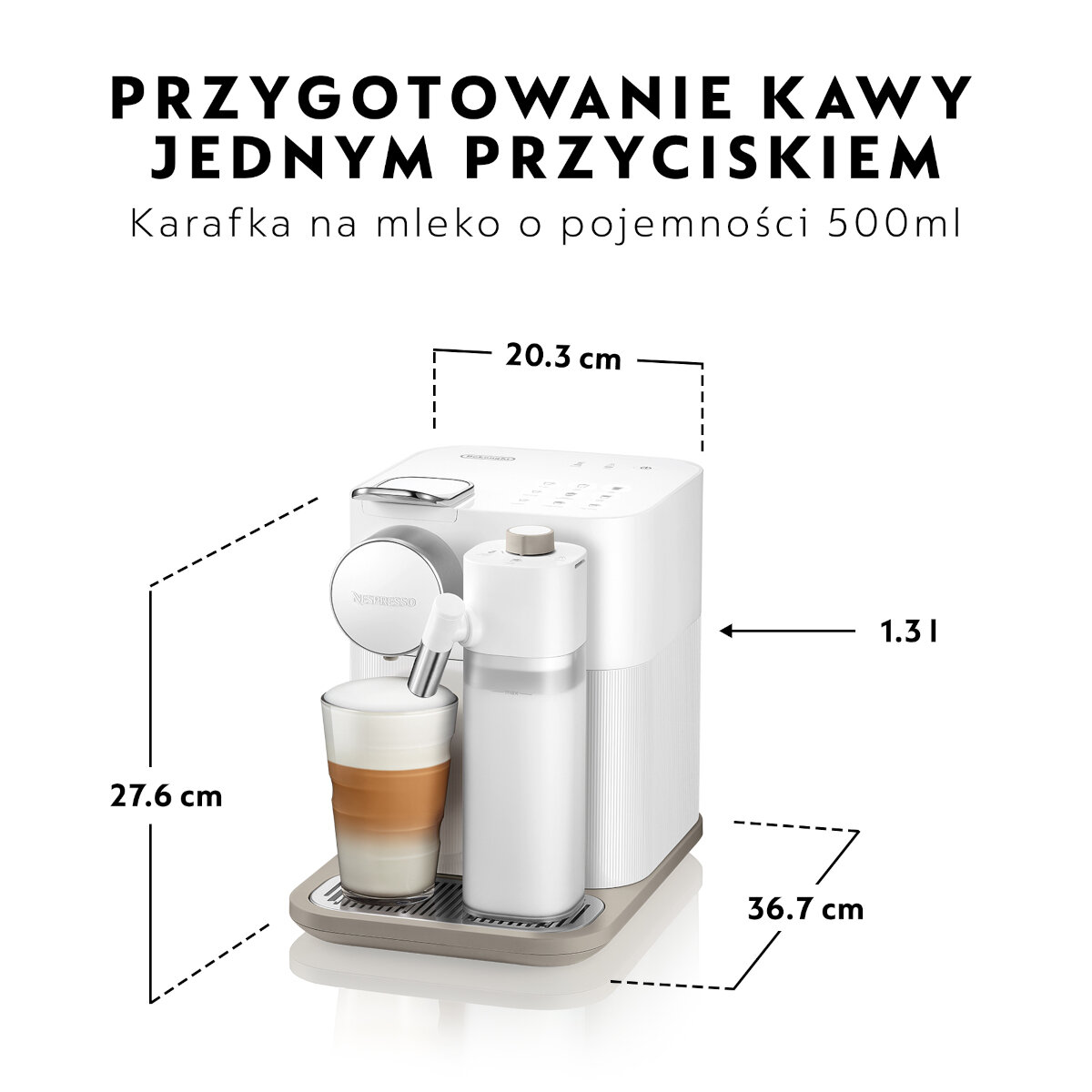 Biały ekspres do kawy ze szklanką latte, wymiary: 27,6, 20,3 i 36,7 cm.