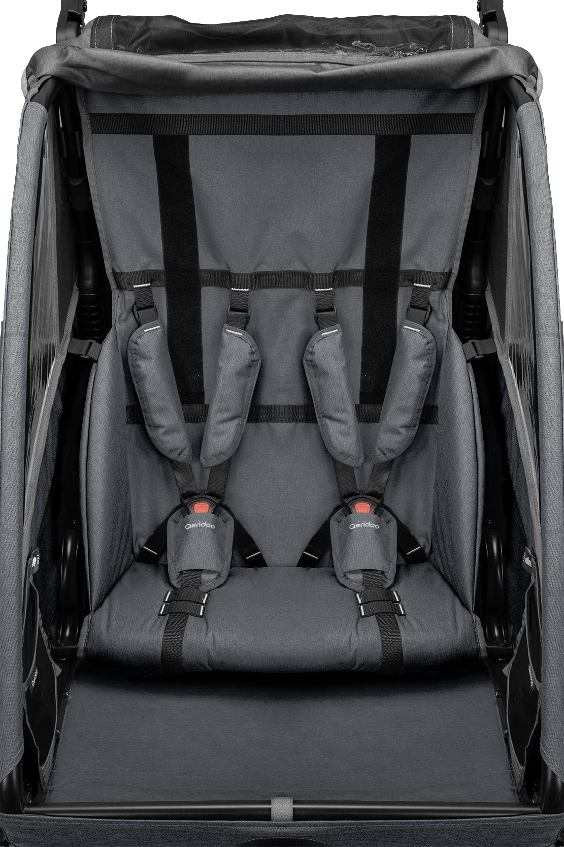Ein grauer Kinderwagen mit einem Kindersitz im Inneren.