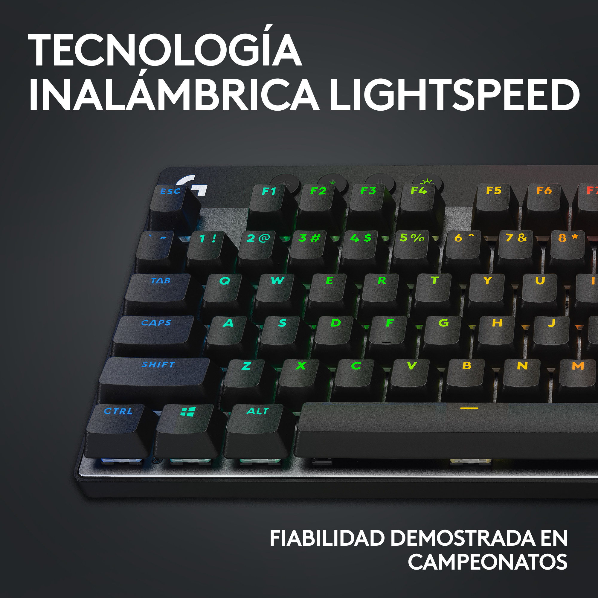 Teclado negro con teclas iluminadas. Texto superior: 'TECNOLOGÍA INALÁMBRICA LIGHTSPEED'.