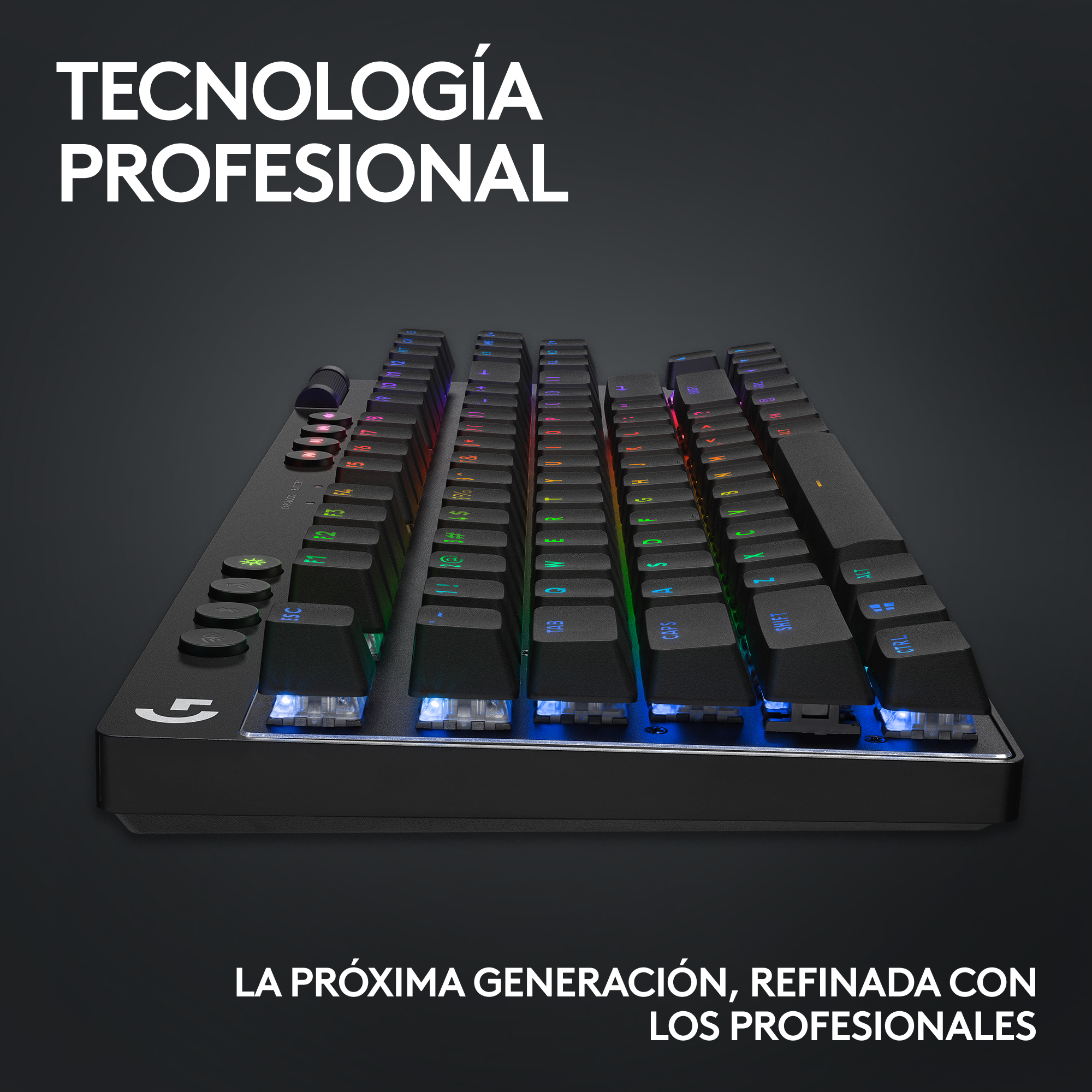 Teclado negro con teclas de colores arcoíris y texto blanco en la parte superior.