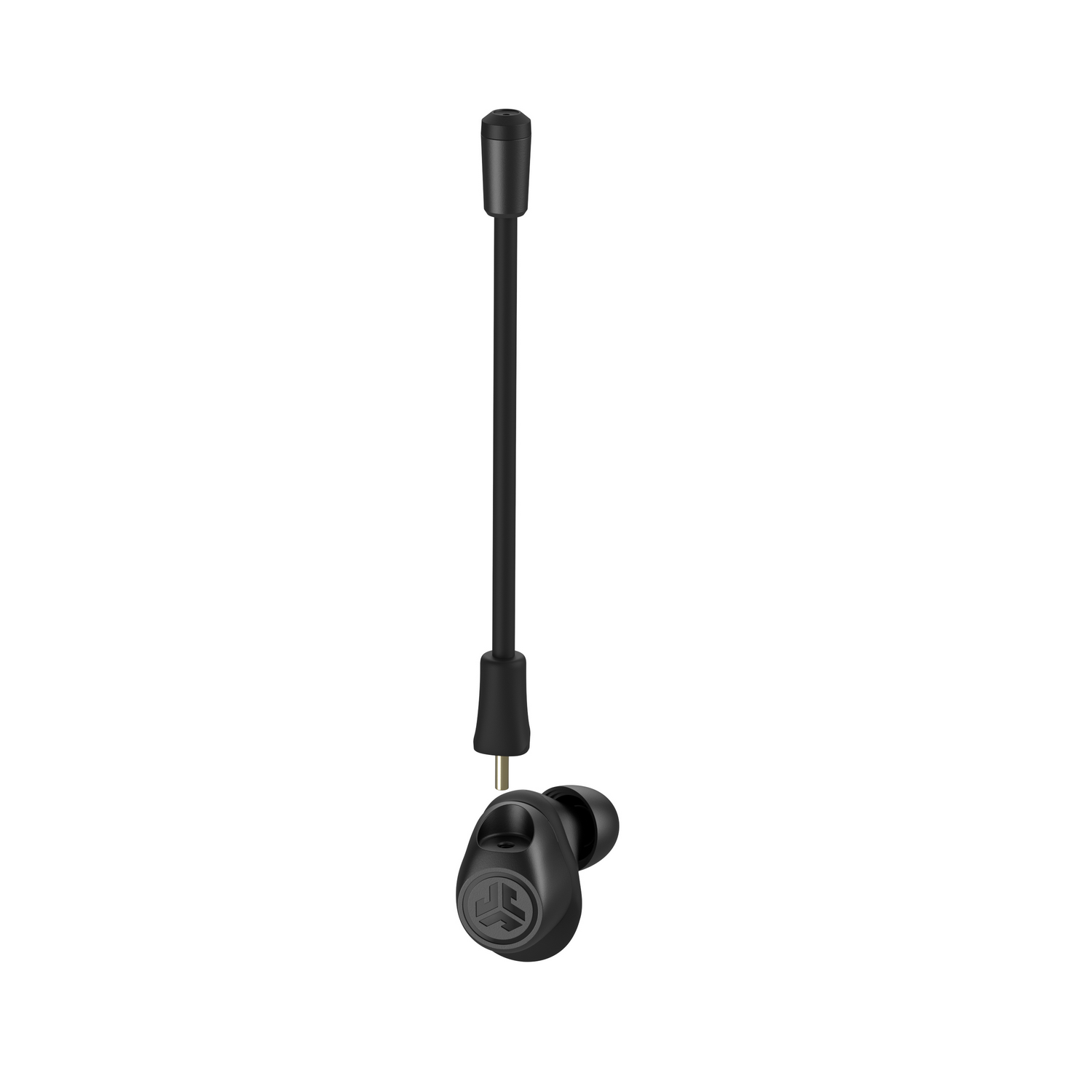 Een zwarte in-ear oortelefoon met een microfoon, geïsoleerd op een witte achtergrond.