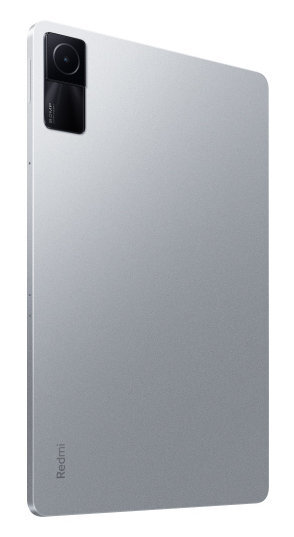 Srebrny tablet, widok z tyłu, aparat w rogu. Białe tło.