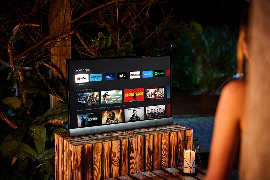 Telewizor przenośny LED PEAQ PTV 32GH-5023C-BL 32'' HD 60Hz Google TV Chromecast