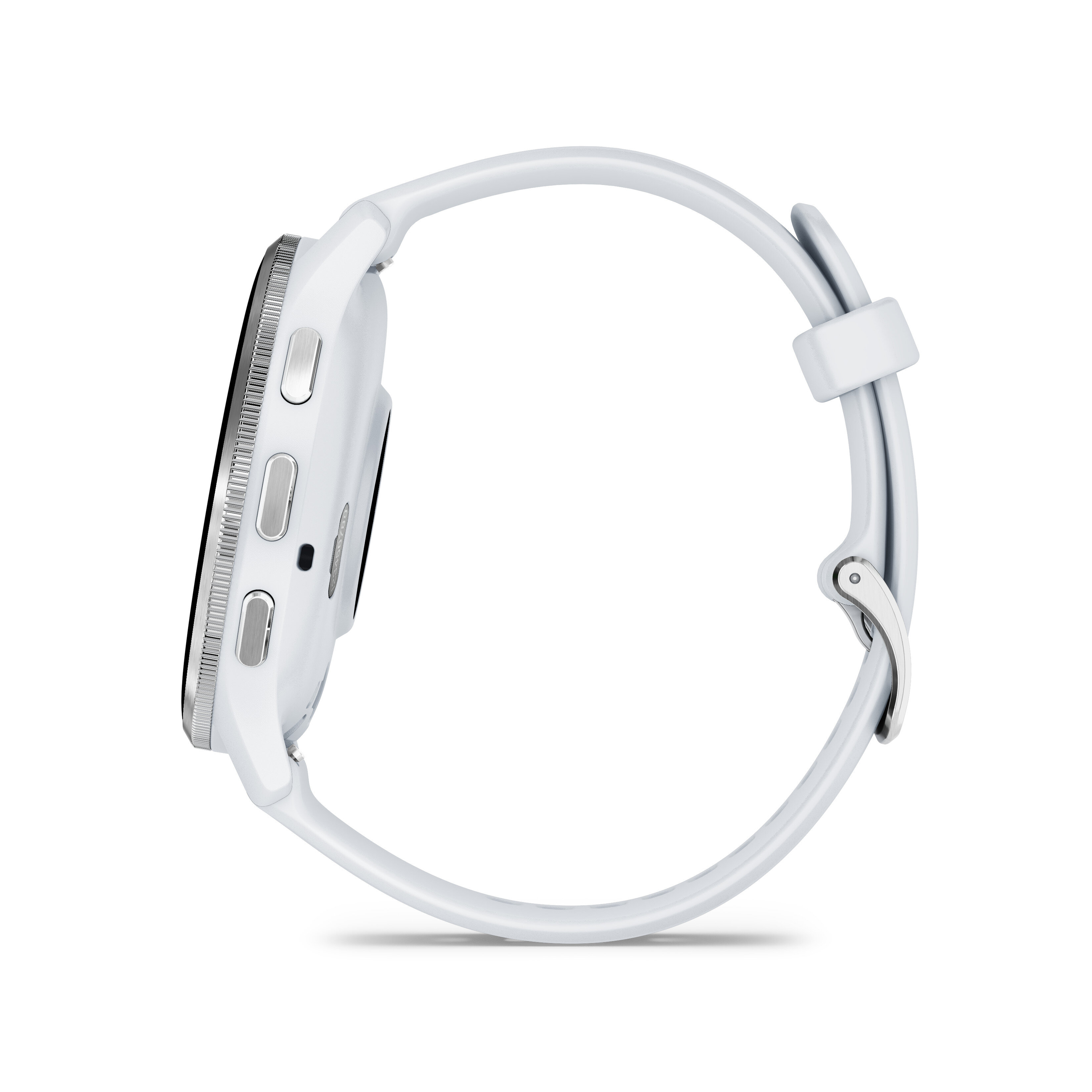 Mężczyzna w jasnym swetrze uśmiechający się do kamery.